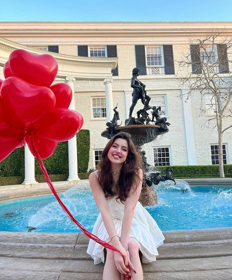 Sophie Silva xxx star photos