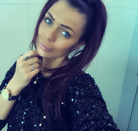 Iasmina Roxana pornstar pretty gallery