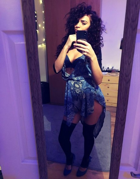 Iasmina Roxana pornstar hd image