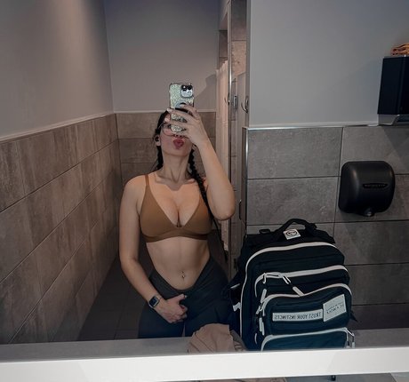 flexwness perfect pornstar pic