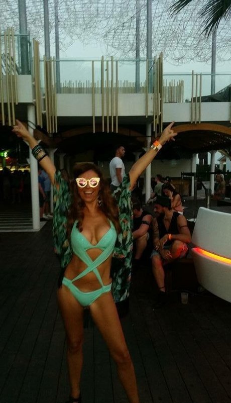 Sharon Cunningham pornstar top pic