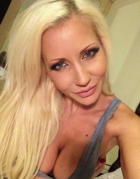 Jennifer Jade model hot galleries