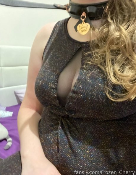 Frozen Cherry xxx actress pics