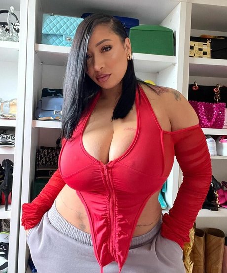 tylea adore naked actress pictures