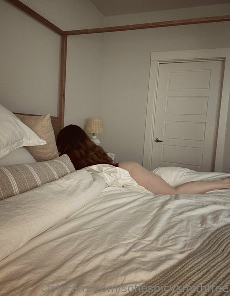 thetoplesstrainer model porn picture