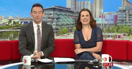 Nina Warhurst star nude picture