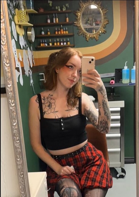 Gwencoc0 star naked galleries