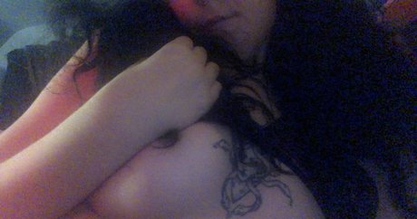 vapew0rm pretty pornstar picture