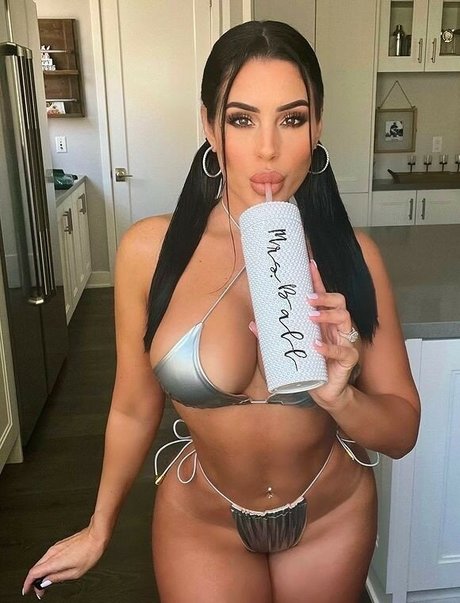 Stephanie Ball free star pic