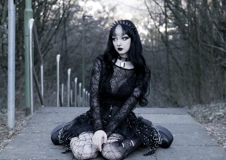 CreepyCassy pornographic model pic