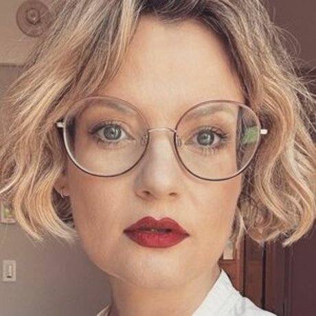 Siobhan Thompson model hot archive