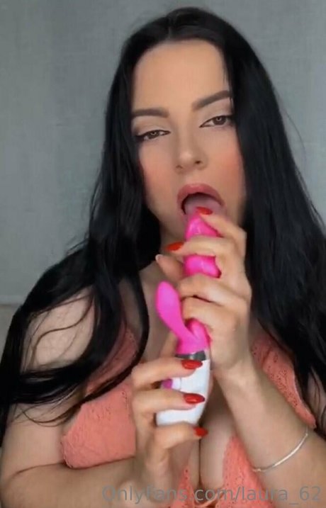 laura 62 sex model pic