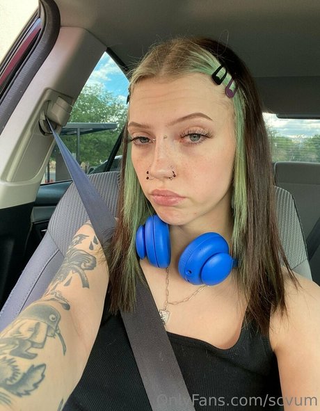 scvum beautiful actress pictures