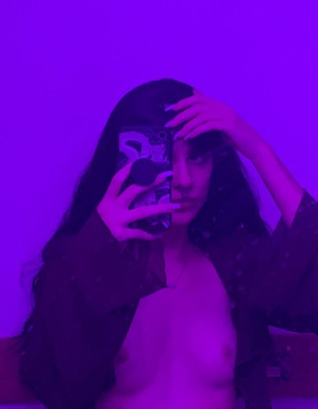 the sorrow dog exclusive model pic