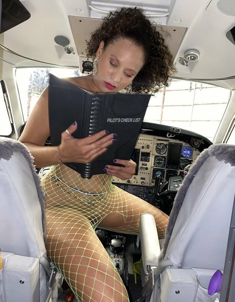 itsdatyaztho pornstar sex photo