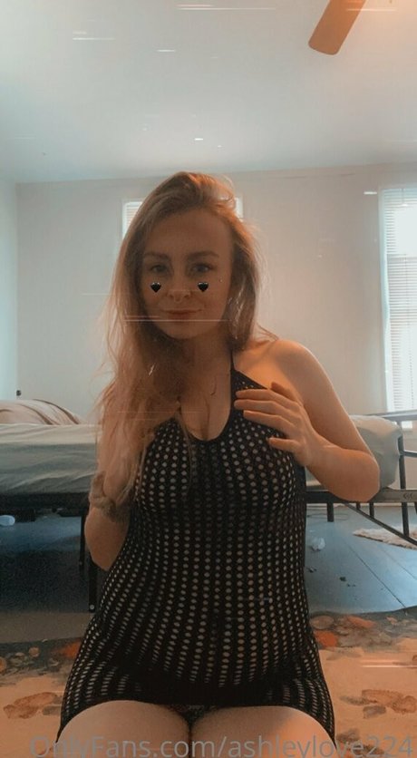 ashleylove224 hot model pics