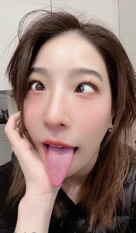 mayumanson pornstar beautiful photos