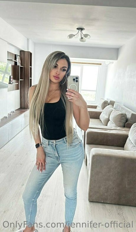 jennifer official exclusive model photos