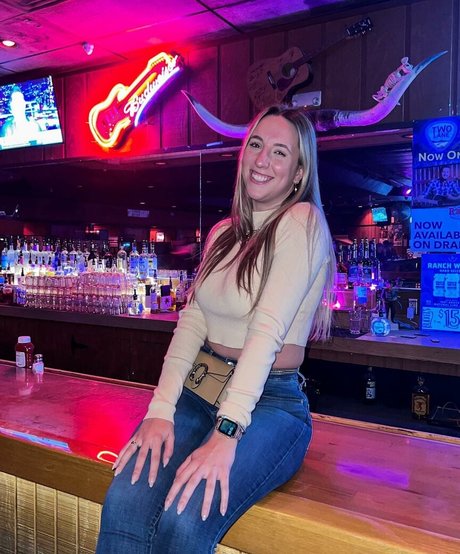 Monica Gonzalez star porn gallery