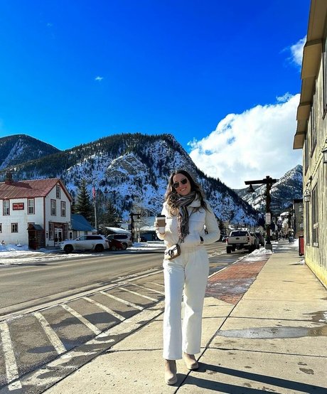 Monica Gonzalez nudes actress images