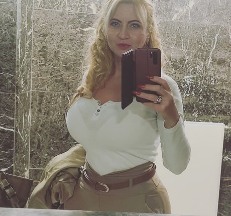 Berina Fati erotic actress galleries