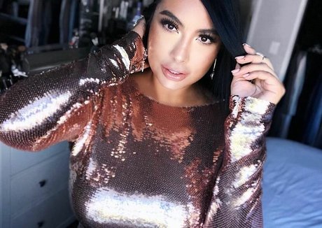 Wendy Alcala xxx model photo