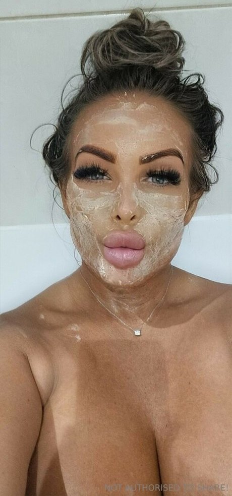 Princess Levi sexy pornstar picture