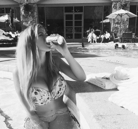 Aimee Eline pornstar nice photos