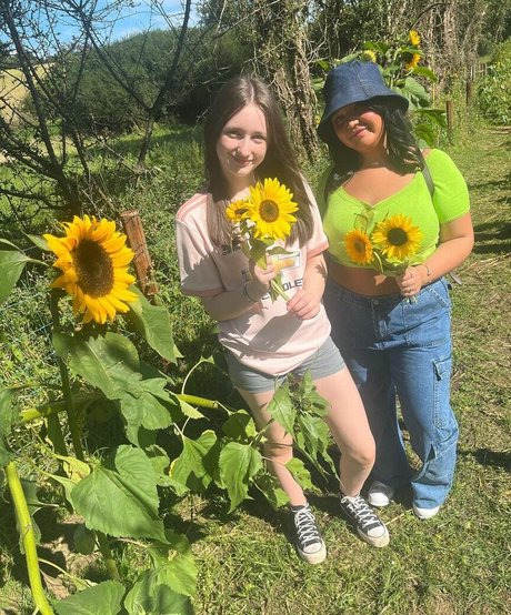 caravernon pornographic star images