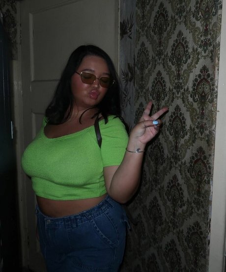 caravernon pornstar xxx picture