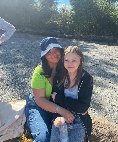 caravernon hot pornstar photos