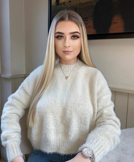 Alex Estelle perfect pornstar archive