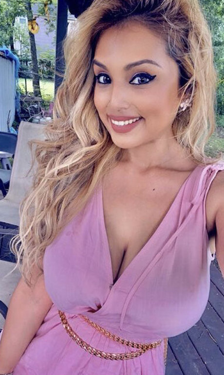 Sekzzibunnie high quality model pics