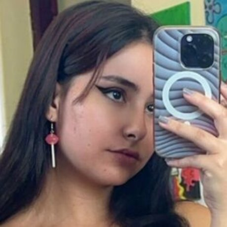 Robyn De Wit star beautiful img