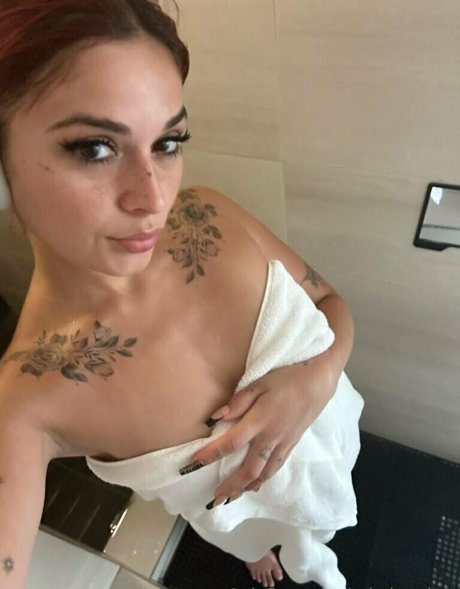 ssheistoriaa pornographic star galleries