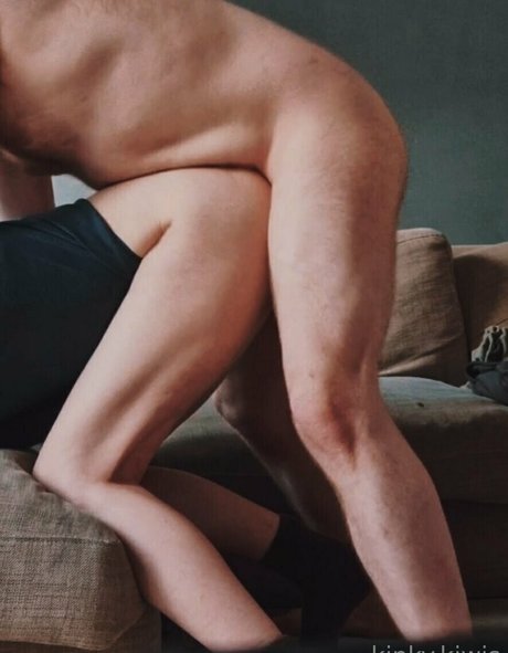 kinkykiwisx high quality model photo