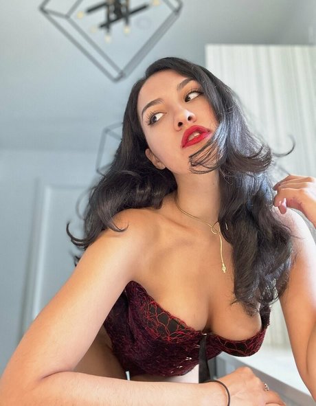 princesadelilah pornstar erotic img