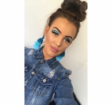 Bobbie Cook model xxx image