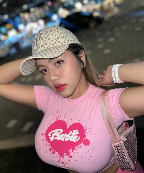 Zareena exclusive star pictures