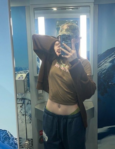 claudipher sexy actress photos