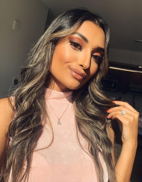 Zia Natasha Lehman erotic pornstar picture