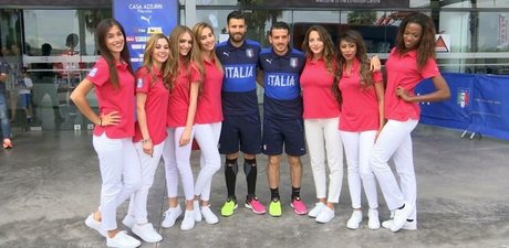 Cleo Bracchi hot model pics