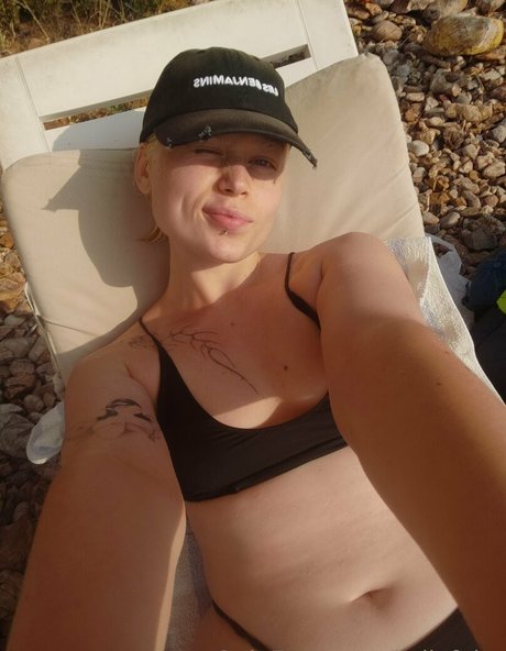 kellyfairy naked star archive