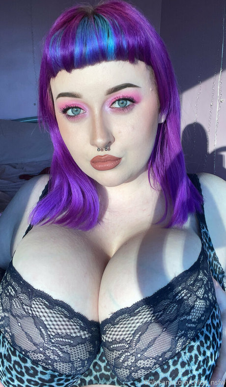 chloe nsfw star hot pics
