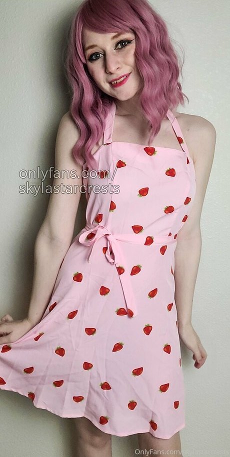 skylastarcrests pornstar naked pic