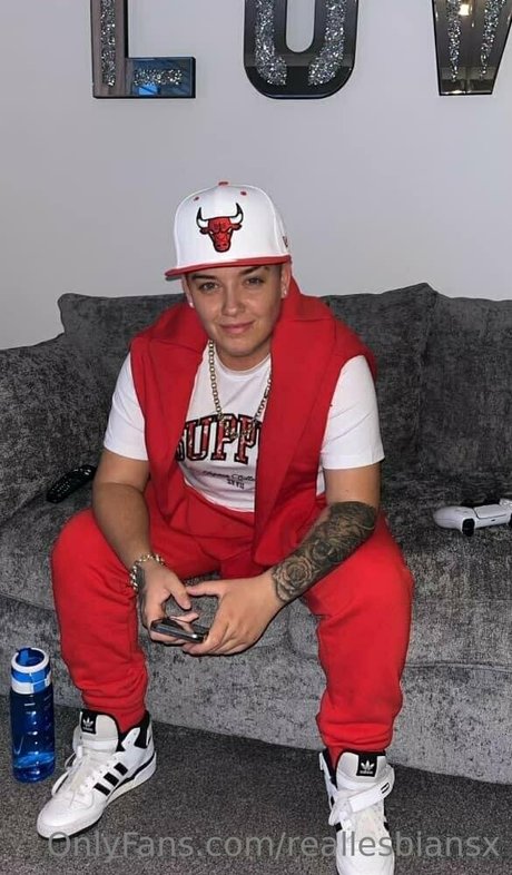 reallesbiansx pretty pornstar photo