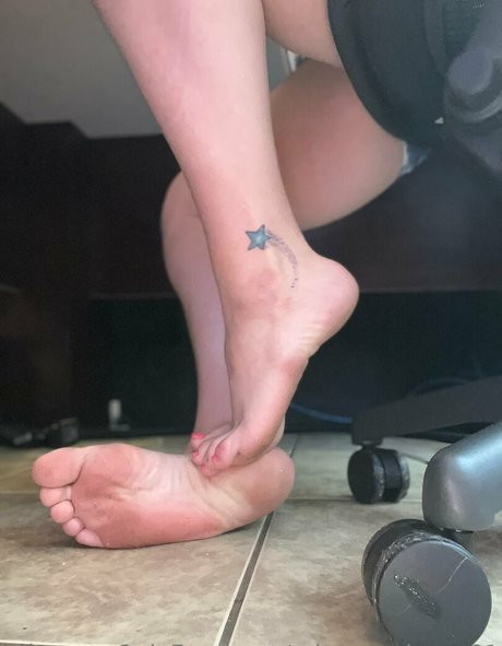 mistresscherry81 perfect model pics