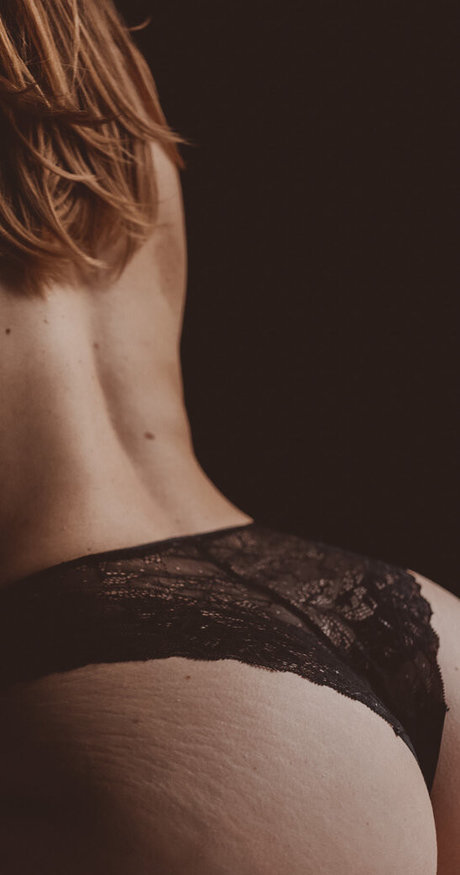 Lilijasmijn model free pictures