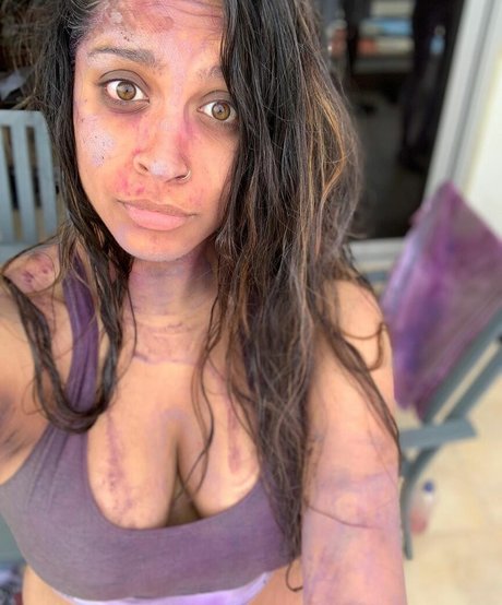 Lilly Singh hd model img