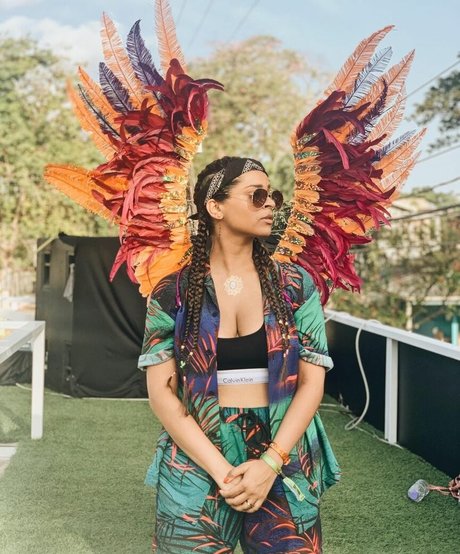 Lilly Singh model xxx archive